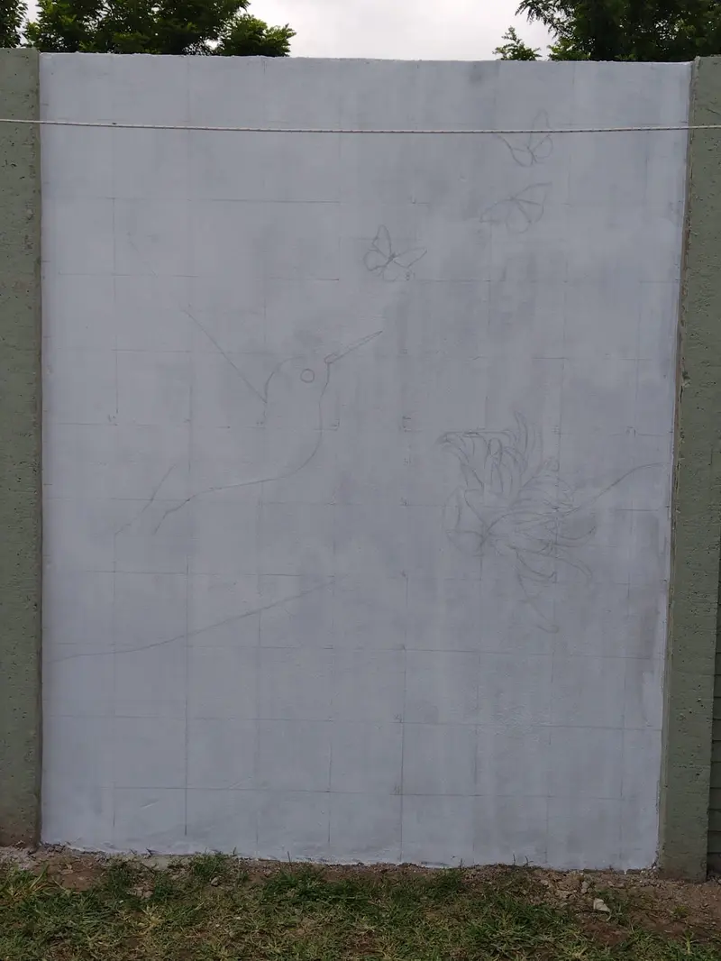 El boceto inicial con cuadrícula a lápiz